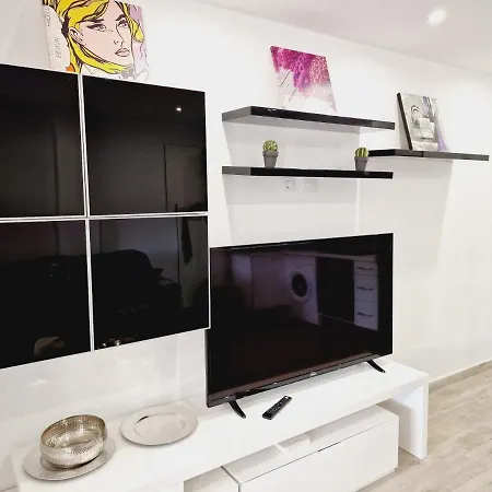 Holiday home Luxury San Marino & Pool View Los Cristianos (Tenerife)